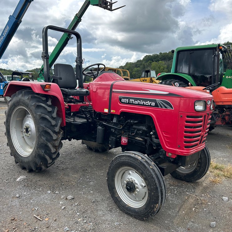 MAHINDRA 4025