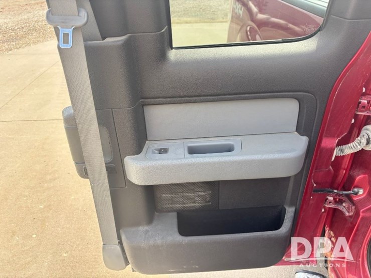 2012-ford-f150-xlt-image-59