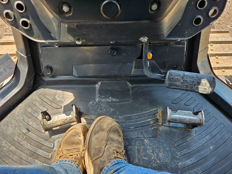 2018-komatsu-d37px-23-image-82