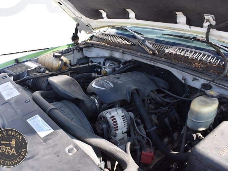 2002-gmc-sierra-2500hd-image-48
