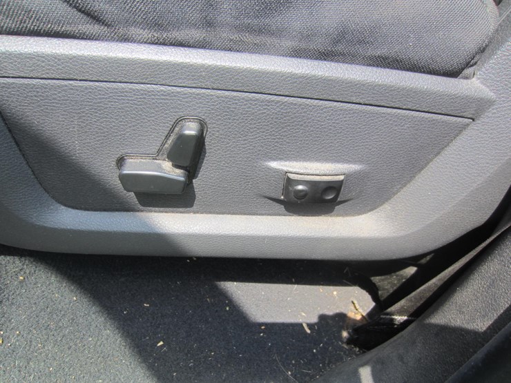 2011-dodge-ram-1500-image-32