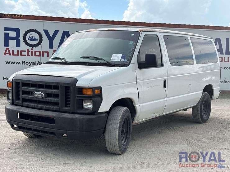 2009-ford-e350-image-1