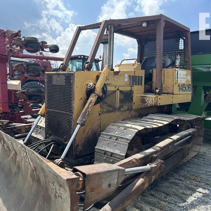 CASE 1450B