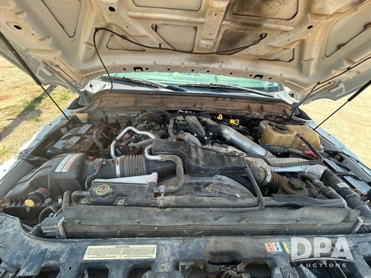 2016-ford-f550-image-6