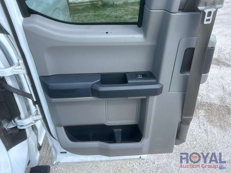 2016-ford-f150-image-22