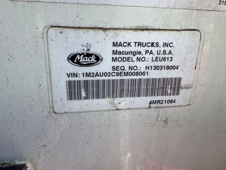 2014-mack-leu613-image-31