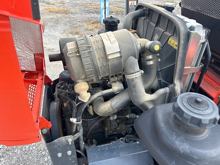 kubota-zd326s-image-5
