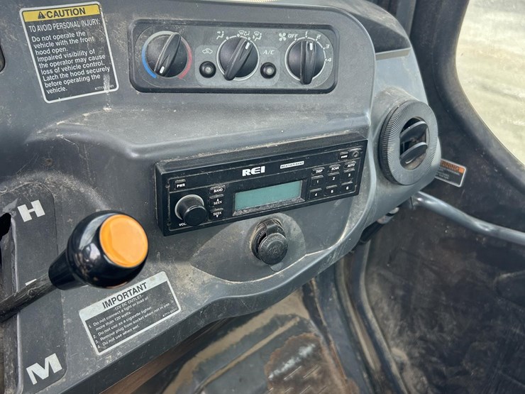 kubota-rtv1100-image-11