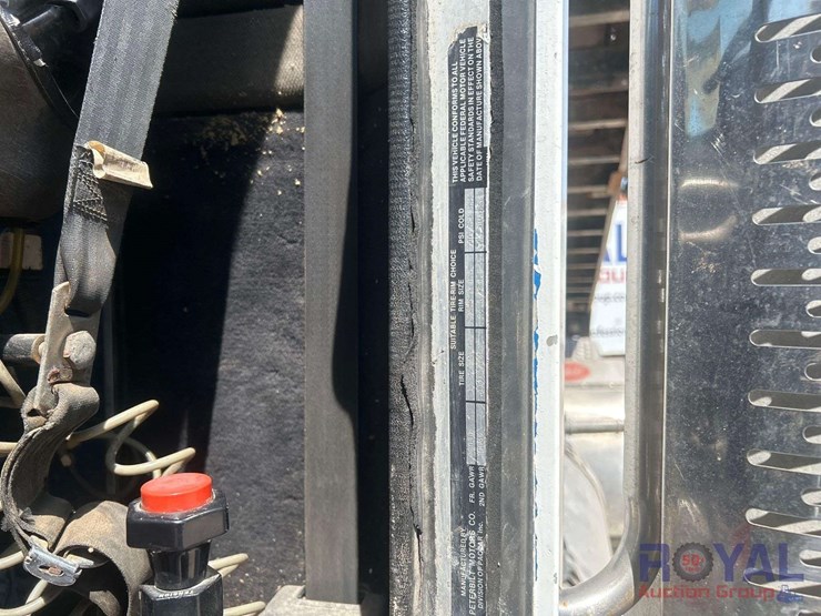 1991-peterbilt-378-t/a-dump-truck-image-5