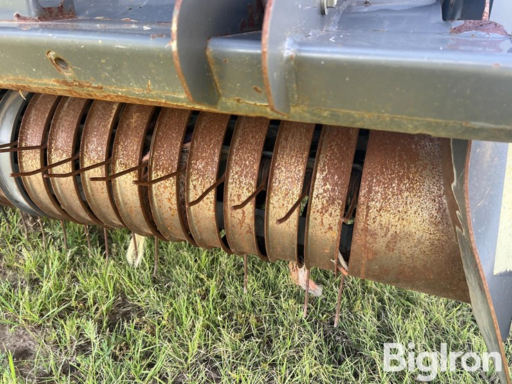 2014-massey-ferguson-2290-image-12