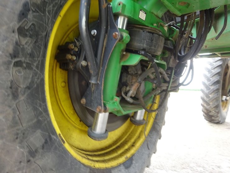 2016-john-deere-r4045-image-54