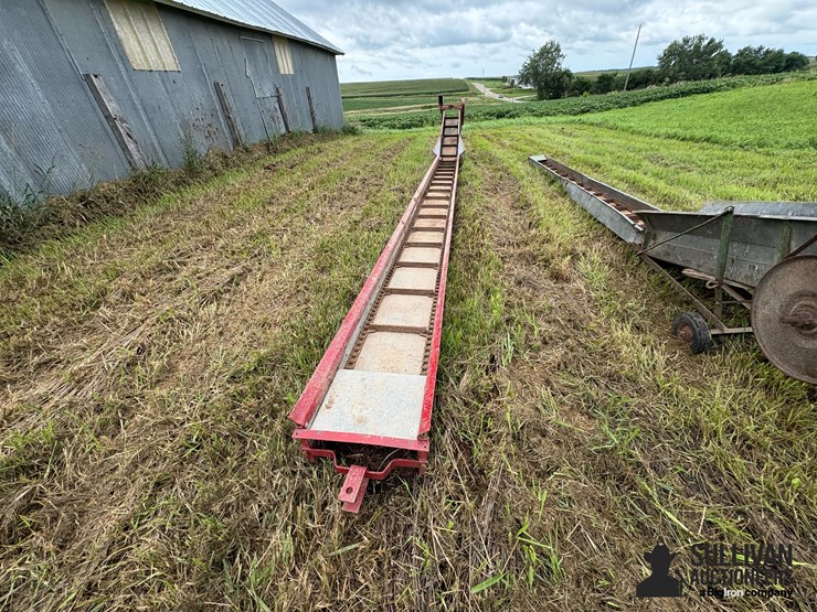 kewanee-corn-crib-drag-elevator-image-2
