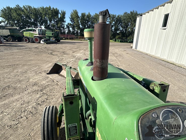 john-deere-3010-image-18