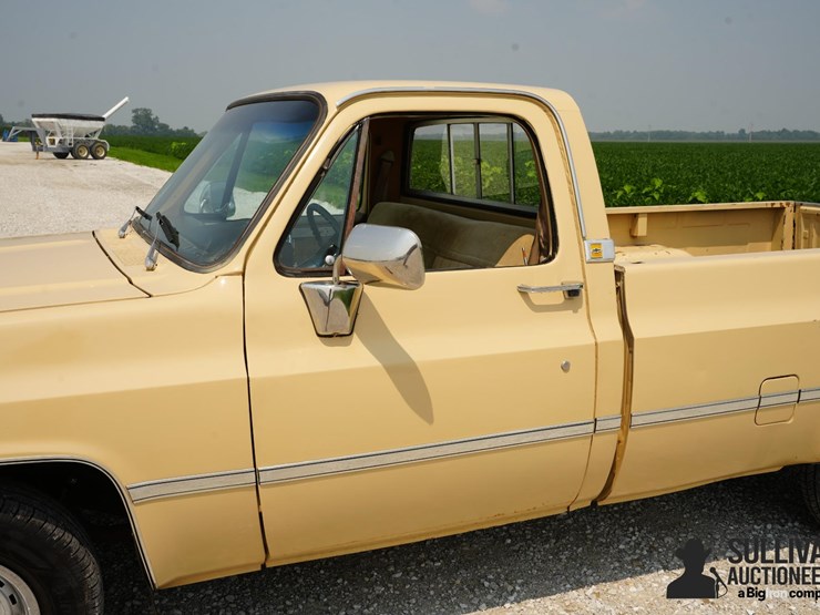 1982-chevrolet-silverado-image-13