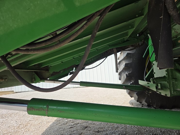 john-deere-9550-image-11