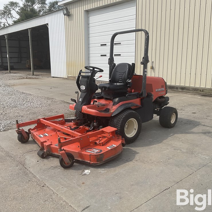 2014 Kubota F3990 Commercial 72” Zero Turn Lawnmower