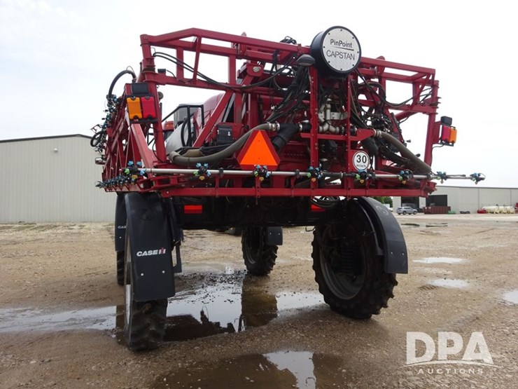 2011-case-ih-patriot-4420-image-28