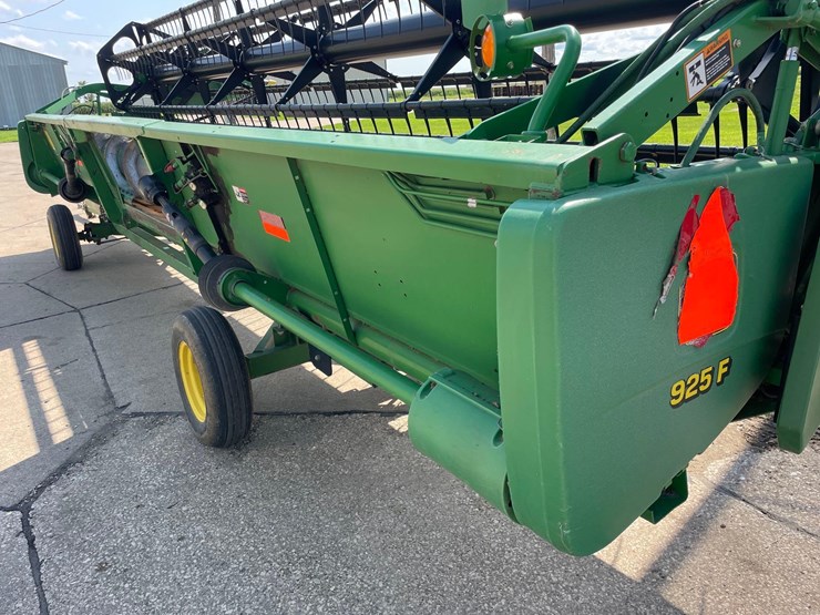 john-deere-925f-image-19