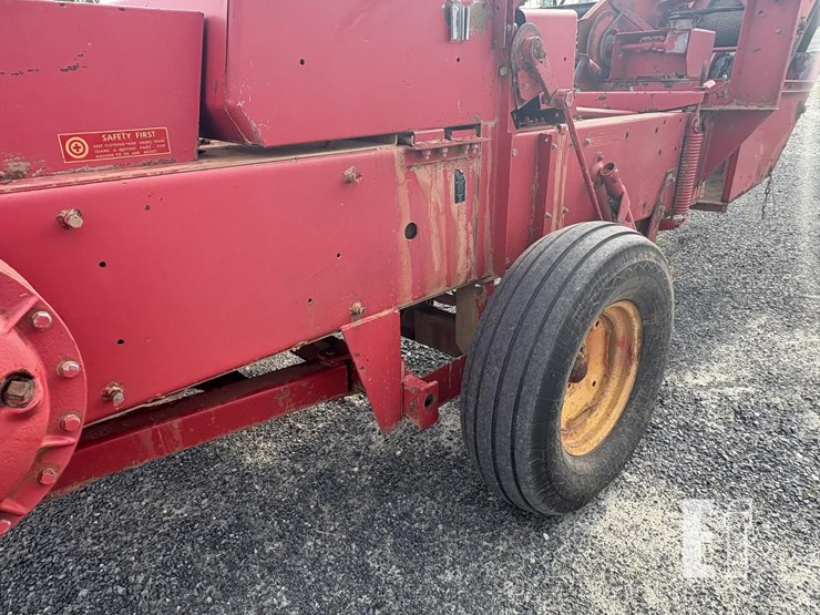 massey-ferguson-12-image-5