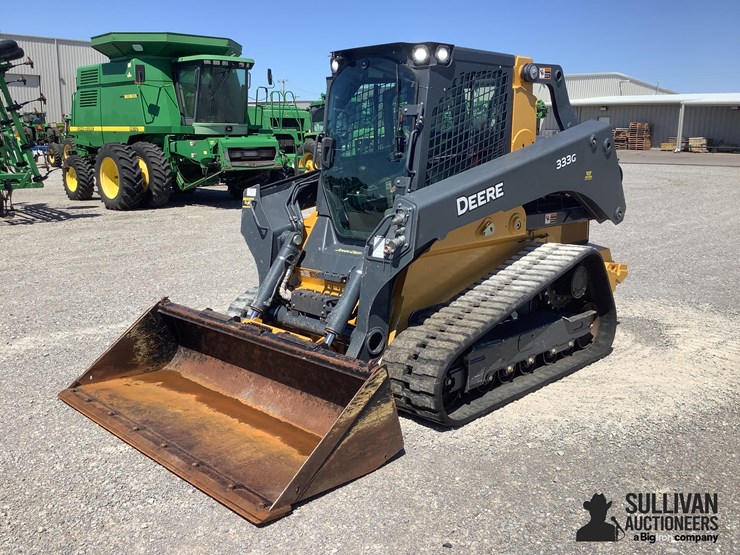 2021-deere-333g-image-1