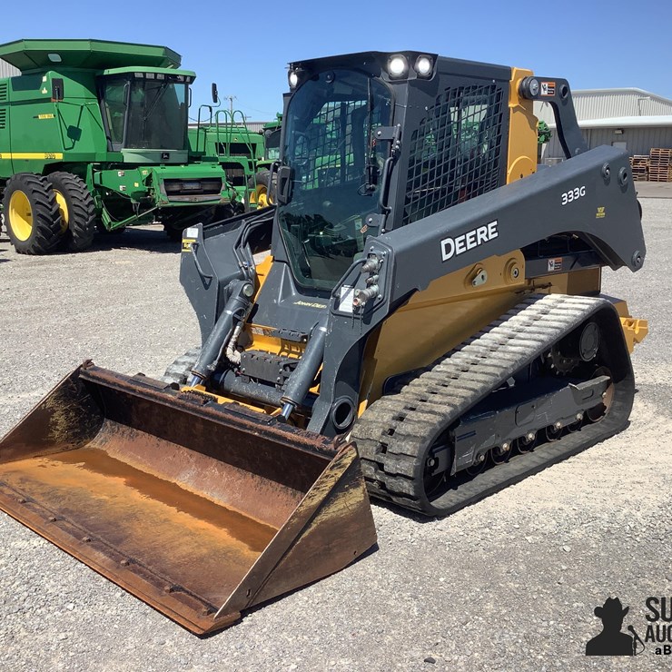 2021 DEERE 333G