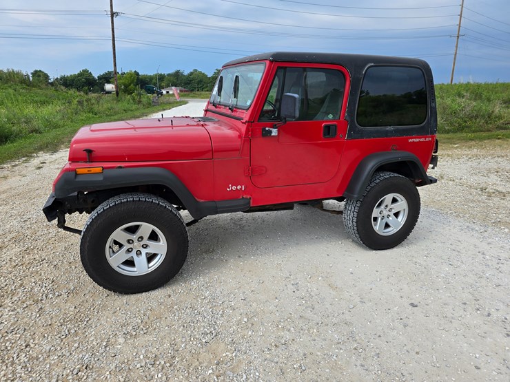 1994-jeep-wrangler-image-6
