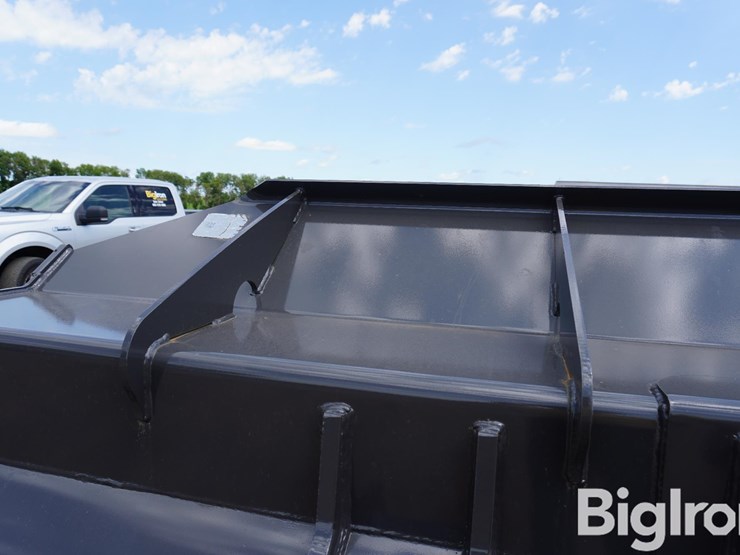 case-84242192-bucket-image-9