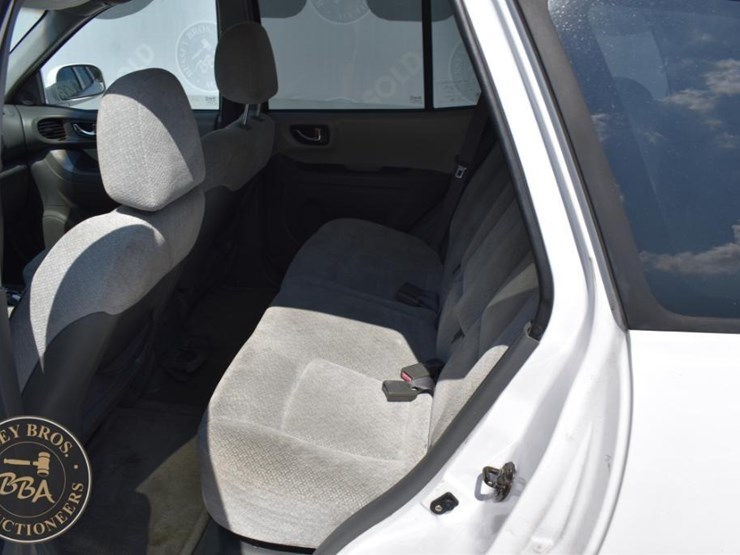 2005-hyundai-santa-fe-image-22