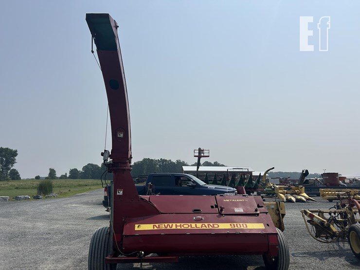 new-holland-900-image-5