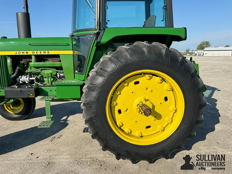 1976-john-deere-4230-image-18