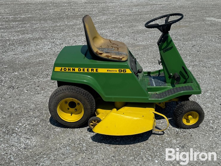 john-deere-96-image-4