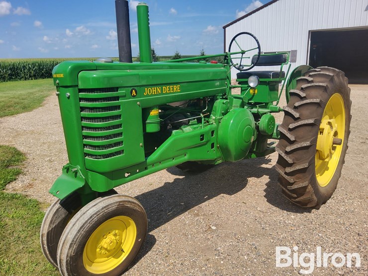 1952-john-deere-a-image-1
