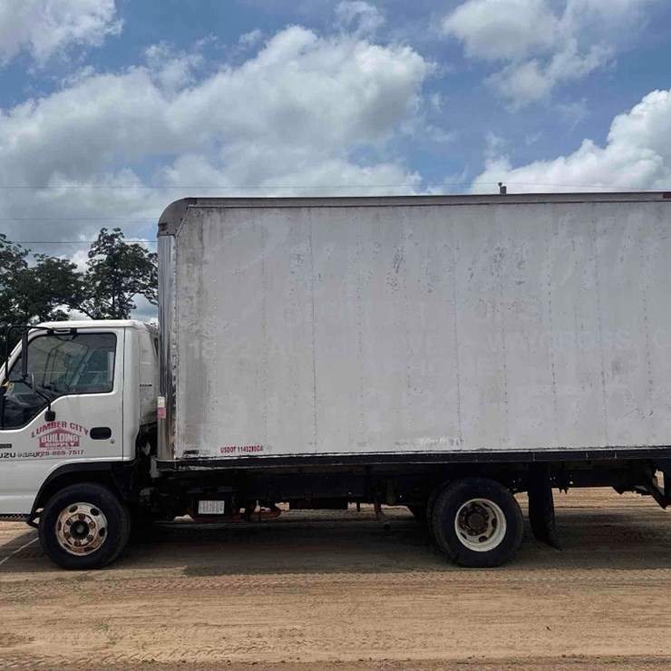 1997 ISUZU NPR
