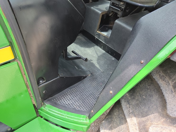 john-deere-4430-image-42