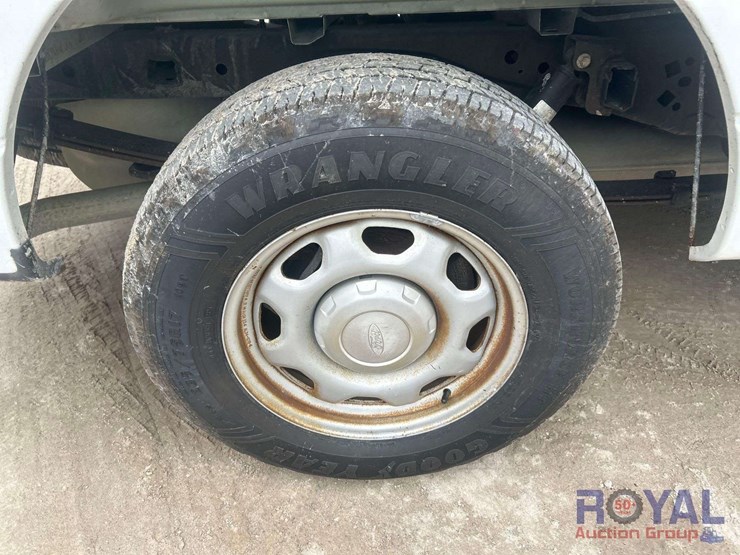 2014-ford-f150-image-25