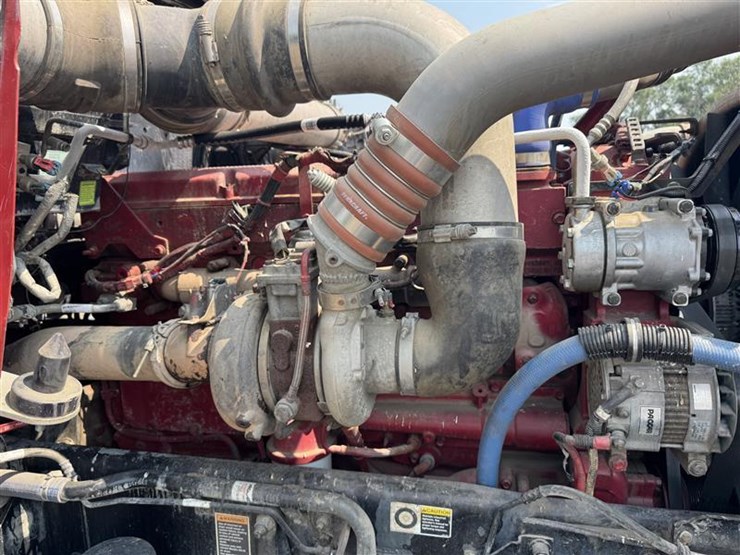 2012-kenworth-w900-image-27