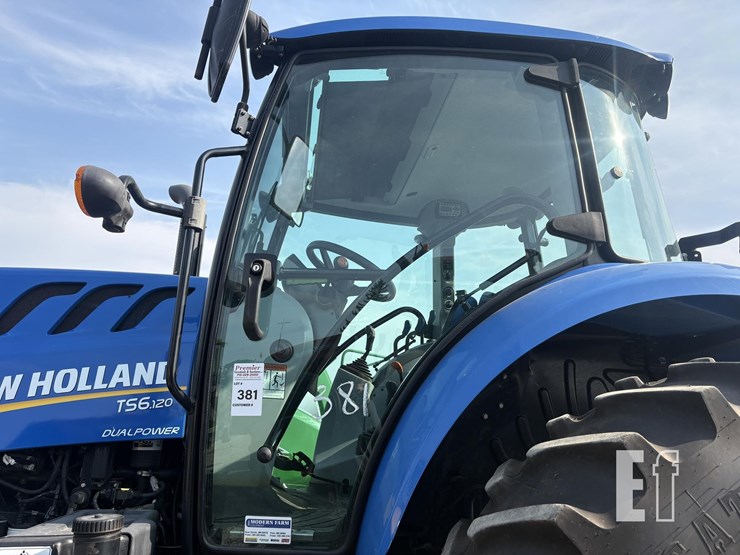 2016-new-holland-ts6.120-image-11