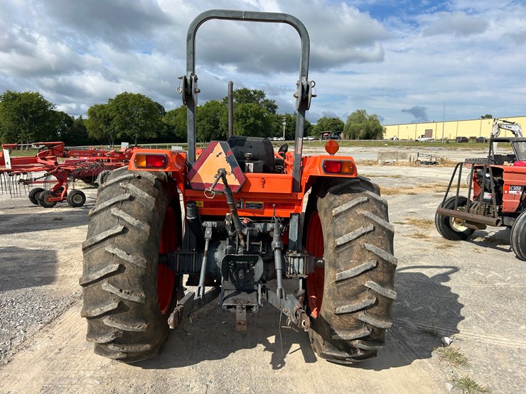 kubota-m6800-image-7