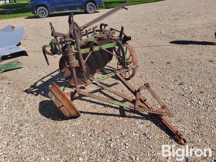 john-deere-5-image-3