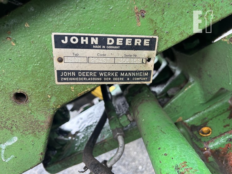 1980-john-deere-2940-image-16