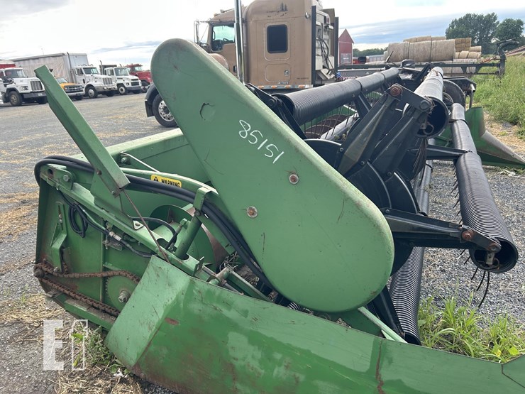 john-deere-16-image-7