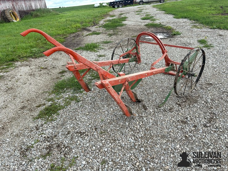 pattee-plow-co-one-row-cultivator-image-5