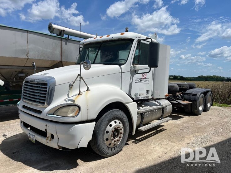 2009-freightliner-truck-(jn2397,-unit-277091)-image-1