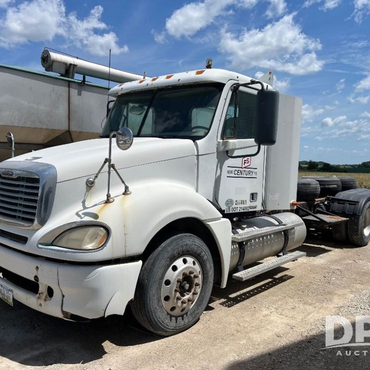2009 Freightliner Truck (JN2397, Unit 277091)