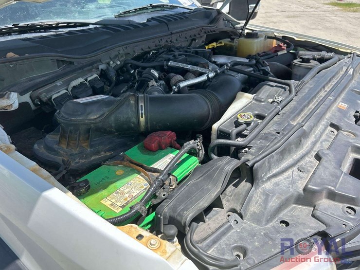 2017-ford-f550-image-10