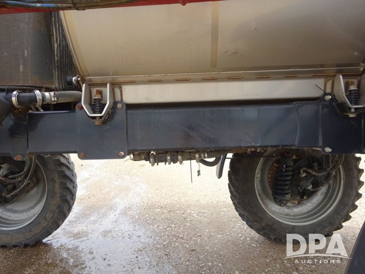 2015-case-ih-patriot-4440-image-80