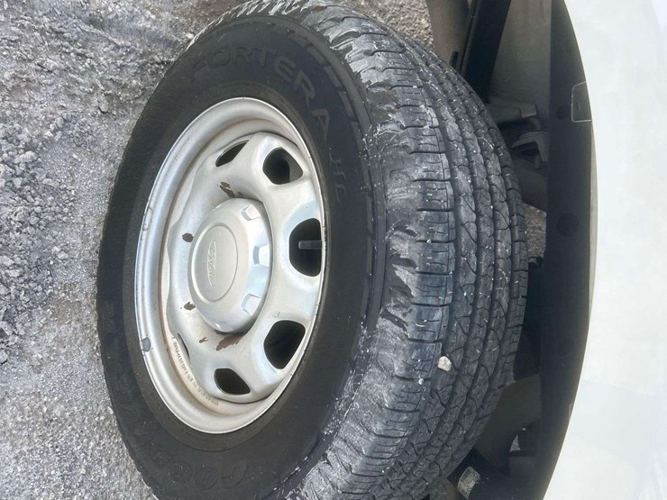 2016-ford-f150-image-31