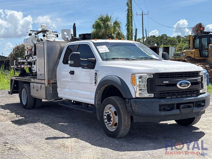 2017-ford-f550-image-2
