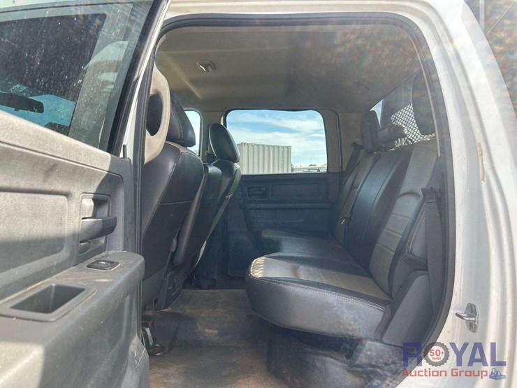 2012-ram-3500-crew-cab-s/a-mason-dump-truck-image-18