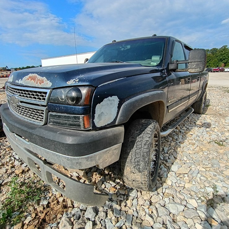 2005 CHEVROLET SILVERADO